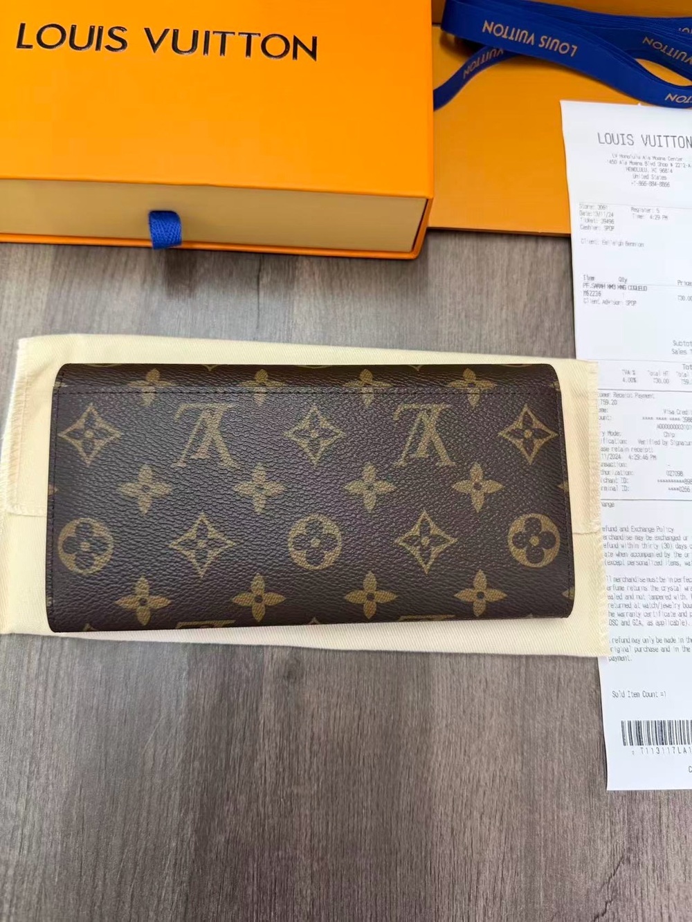 Louis Vuitton Brown Monogram Envelope Wallet with Gold-Tone Snap - Picture 2 of 16